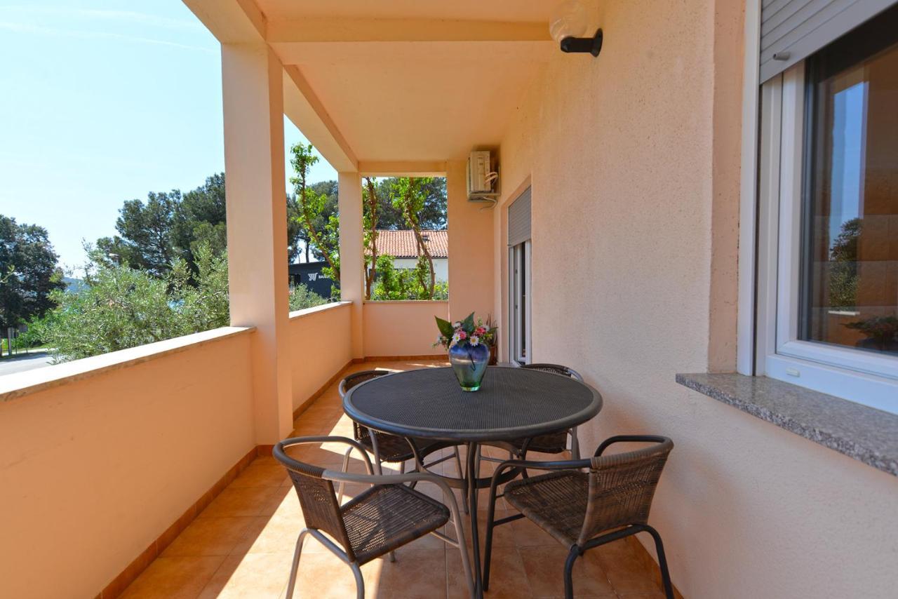 Apartment Silvio 1779 บานโจเล ภายนอก รูปภาพ